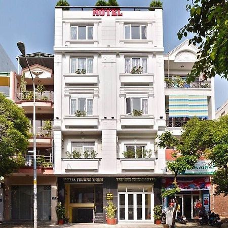 Truong Thinh Hotel Хошимин Екстериор снимка