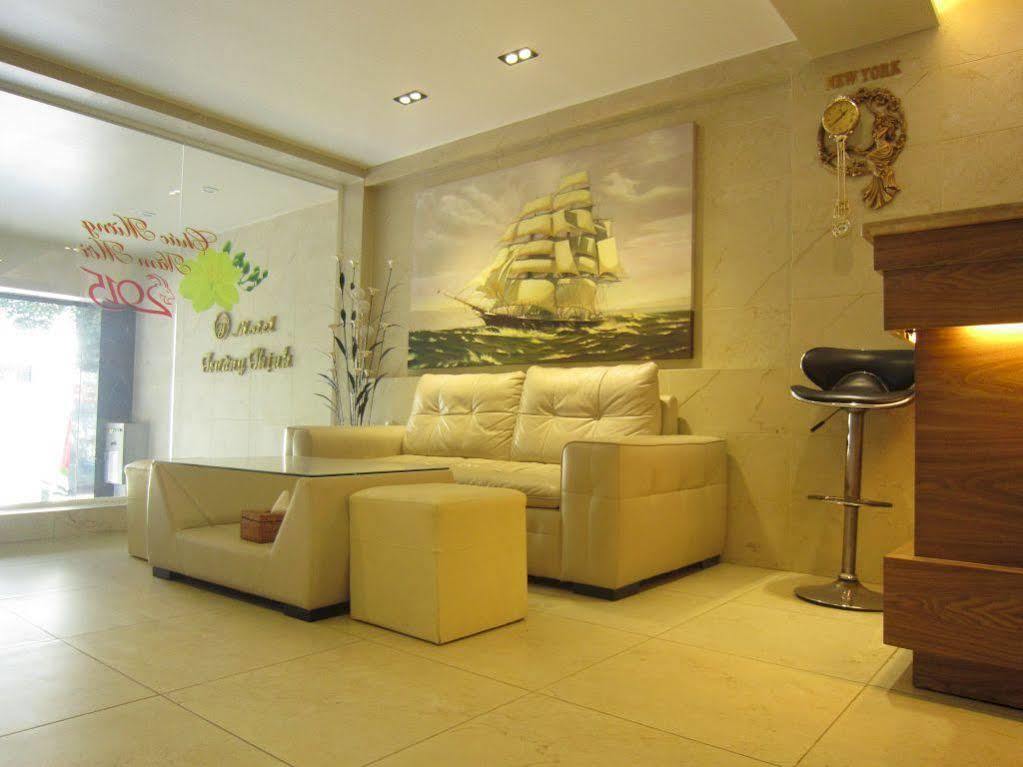 Truong Thinh Hotel Хошимин Екстериор снимка